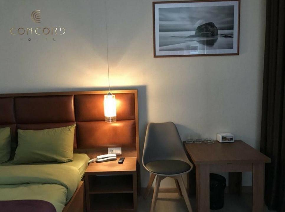 Concord Hotel Bichkek Extérieur photo
